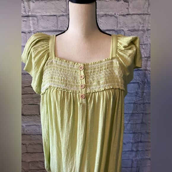 Maurices - Women’s Light Lime Baby Doll Top w/Elastic Bottom - Size 1X - Picture 2 of 5